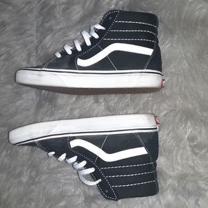 Black white midi high hi top skateboard vans Men size 5 Women 6.5